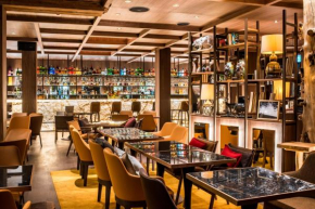 Отель Hotel Schweizerhof Zermatt, Церматт